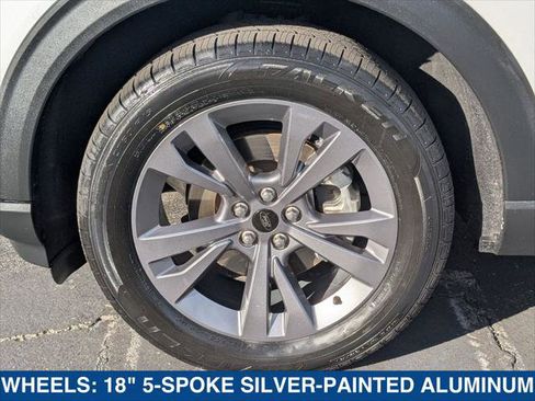 Used 2023 Ford Explorer XLT w/ Equipment Group 202A image 9