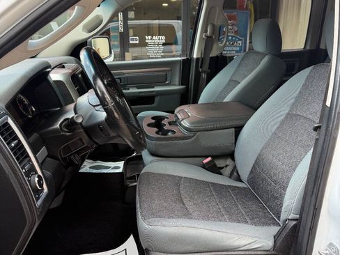 Used 2019 RAM 1500 Big Horn RWD image 10