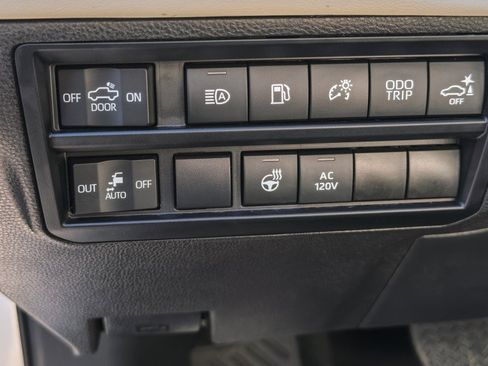 Used 2024 Toyota Tundra Capstone image 37