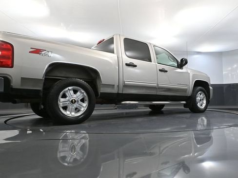 Used 2009 Chevrolet Silverado 1500 LT w/ Power Pack Plus AWD/4WD image 44