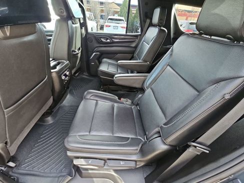 Used 2021 GMC Yukon Denali w/ Denali Ultimate Package image 10