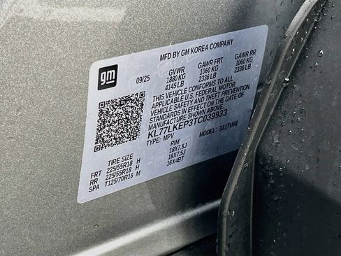 Used 2026 Chevrolet Trax ACTIV w/ Sunroof Package FWD image 30