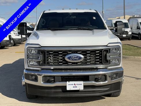 Used 2024 Ford F350 Lariat w/ FX4 Off-Road Package image 9