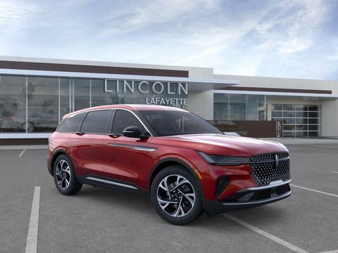 New 2026 Lincoln Nautilus Premier w/ Equipment Group 102A AWD/4WD image 7