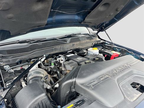 Used 2024 RAM 3500 Laramie w/ Sport Appearance Package image 31