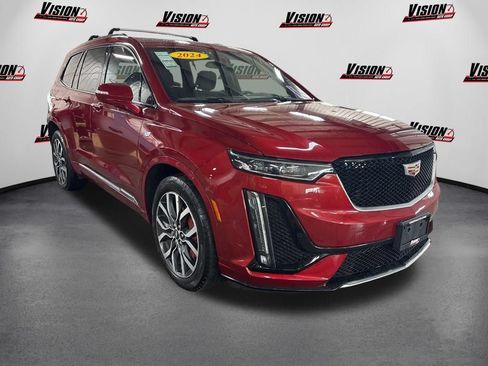 Used 2024 Cadillac XT6 Sport w/ LPO, Floor Liner Package AWD/4WD image 3