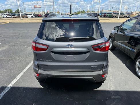 Used 2022 Ford EcoSport SE w/ SE Convenience Package image 5