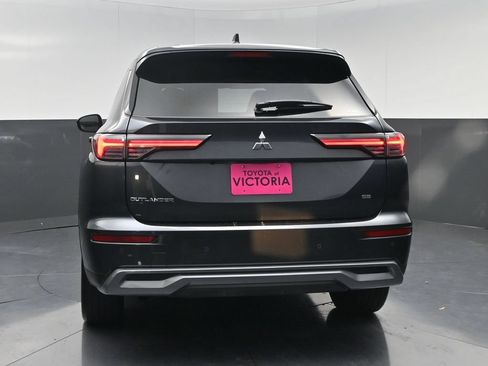 Used 2025 Mitsubishi Outlander SE AWD/4WD image 15