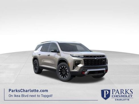 New 2026 Chevrolet Traverse Z71 w/ Enhanced Driving Package AWD/4WD image 1
