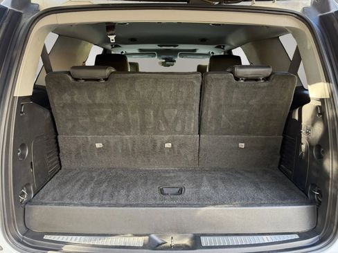 Used 2018 GMC Yukon SLT image 11