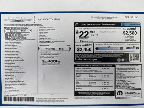 Used 2024 Chrysler Pacifica Touring-L FWD image 28