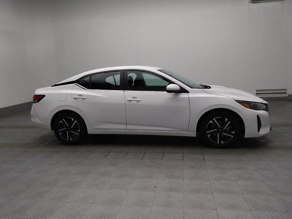 Used 2024 Nissan Sentra SV FWD image 11
