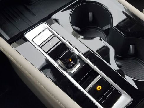 New 2026 Volkswagen Atlas SE image 31