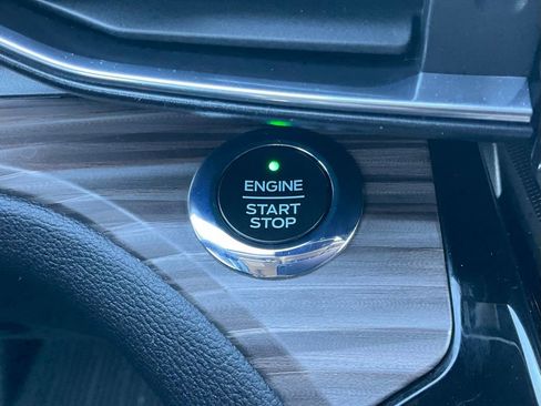 Used 2021 Ford Explorer Limited w/ Equipment Group 301A image 25