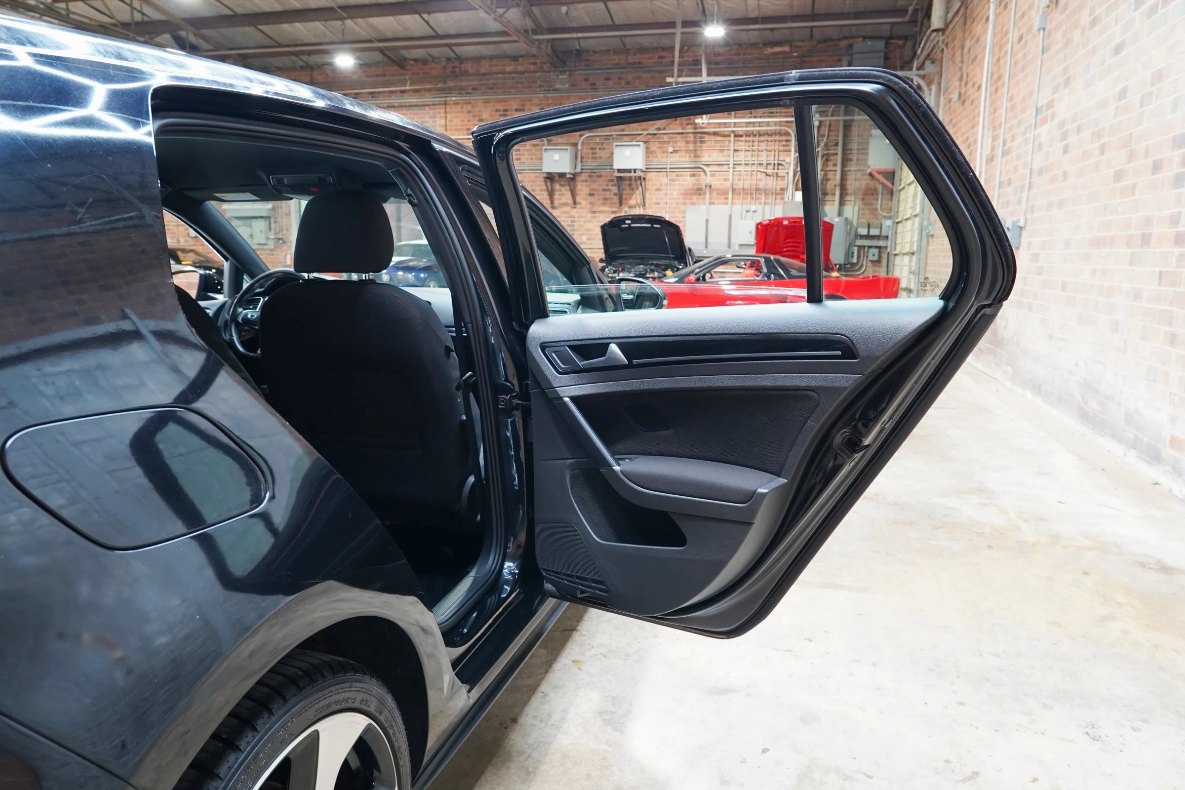 Used 2017 Volkswagen GTI S FWD image 43