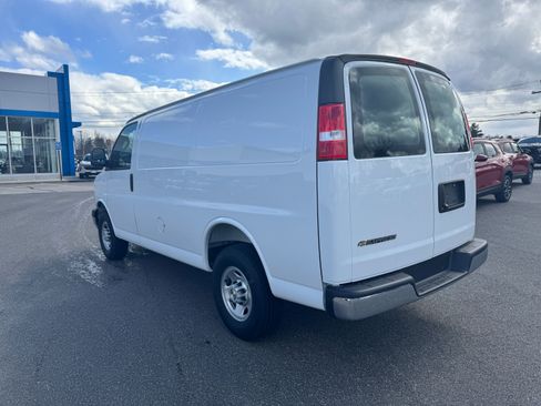 New 2026 Chevrolet Express 2500 w/ Driver Convenience Package RWD image 5