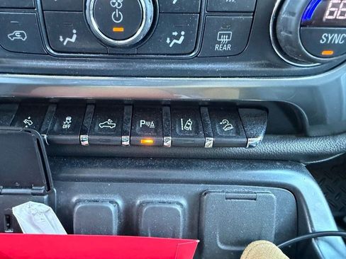 Used 2018 Chevrolet Silverado 2500 LTZ w/ Custom Sport Edition AWD/4WD image 19