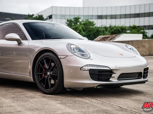 Used 2013 Porsche 911 Carrera RWD image 40