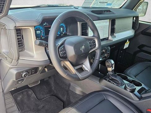 New 2026 Ford Bronco Outer Banks AWD/4WD image 3