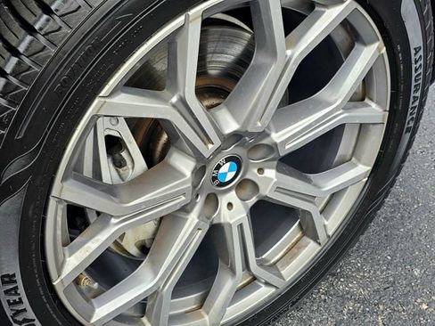 Used 2024 BMW X7 xDrive40i w/ Executive Package AWD/4WD image 6