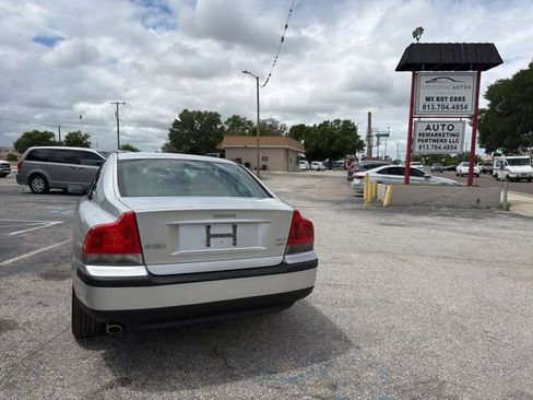 Used 2004 Volvo S60 2.5T AWD/4WD image 6
