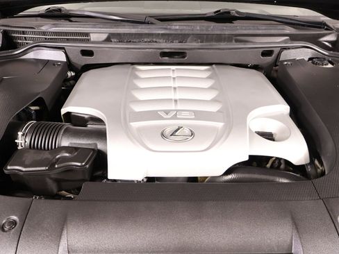 Used 2015 Lexus LX 570 4WD image 25