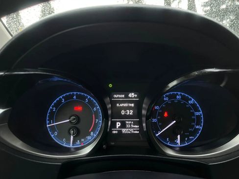 Used 2014 Toyota Corolla L image 16