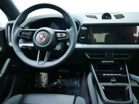 New 2026 Porsche Cayenne Coupe image 16