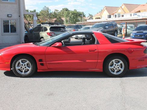Used 2000 Pontiac Firebird Formula w/ Security Pkg RWD image 5