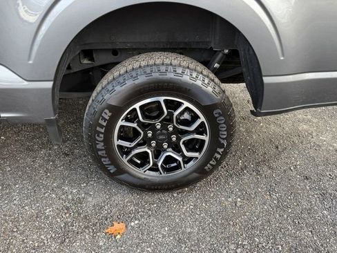 Used 2022 Ford F150 XLT w/ Equipment Group 302A High image 24