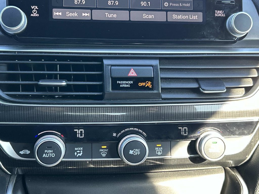Used 2019 Honda Accord Sport image 33
