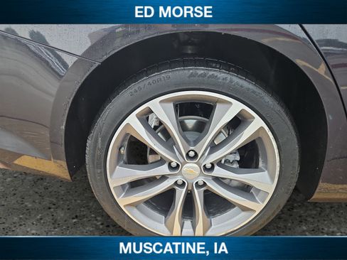 Used 2023 Chevrolet Malibu LT FWD image 11