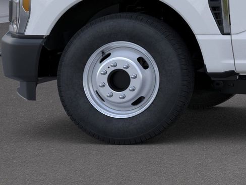 New 2026 Ford F350 XL image 19