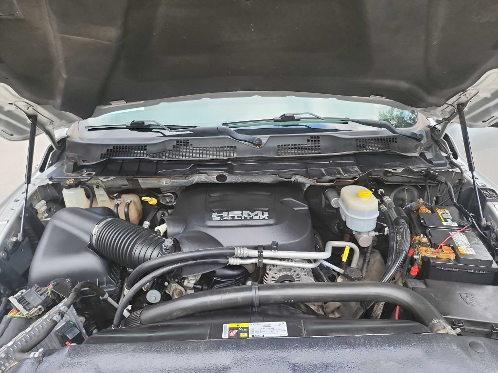 Used 2018 RAM 2500 Tradesman w/ Chrome Appearance Group AWD/4WD image 41