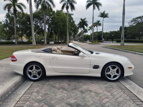 Used 2007 Mercedes-Benz SL 550 SL 550 Roadster 2D image 16