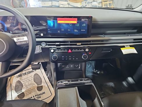 New 2026 Hyundai Tucson Blue SE image 21