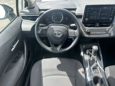 Used 2020 Toyota Corolla LE w/ Carpet Mat Package (TMS) image 9