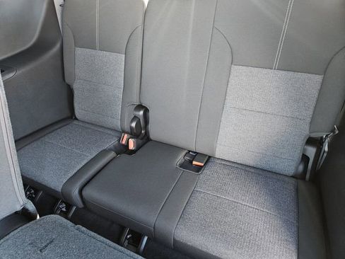 New 2026 GMC Acadia Elevation image 20