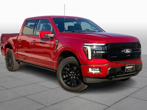 Used 2025 Ford F150 Platinum image 4