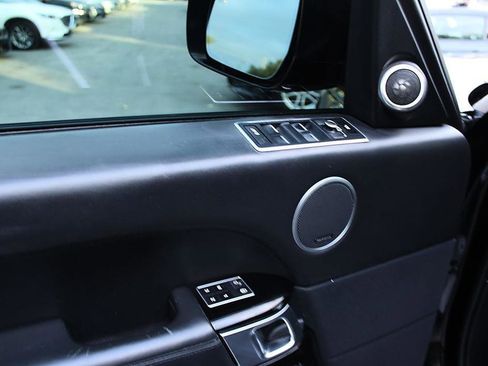 Used 2015 Land Rover Range Rover Autobiography AWD/4WD image 9