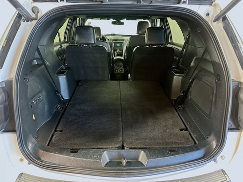 Used 2018 Ford Explorer Sport w/ Equipment Group 401A AWD/4WD image 26