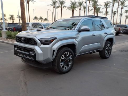 Certified 2025 Toyota 4Runner TRD Sport AWD/4WD image 8