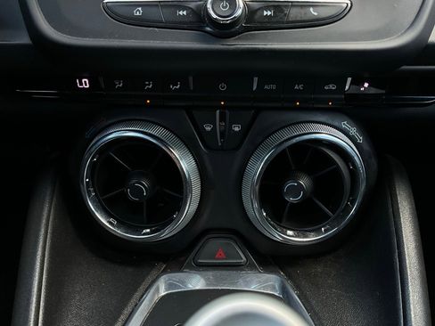 Used 2017 Chevrolet Camaro LT image 20