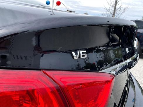 Used 2019 Chevrolet Impala Premier FWD image 10