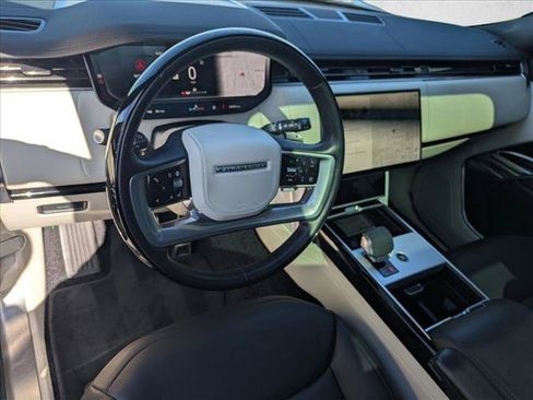 Certified 2024 Land Rover Range Rover Long Wheelbase SE AWD/4WD image 10