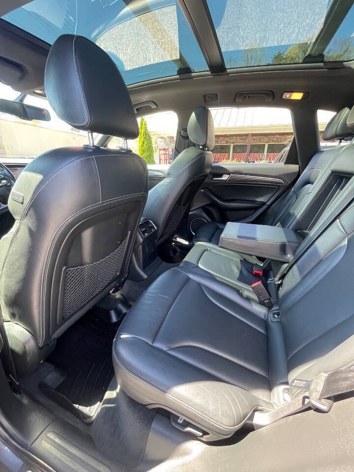 Used 2015 Audi SQ5 Premium Plus w/ Technology Package AWD/4WD image 15