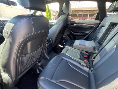 Used 2015 Audi SQ5 Premium Plus w/ Technology Package AWD/4WD image 15