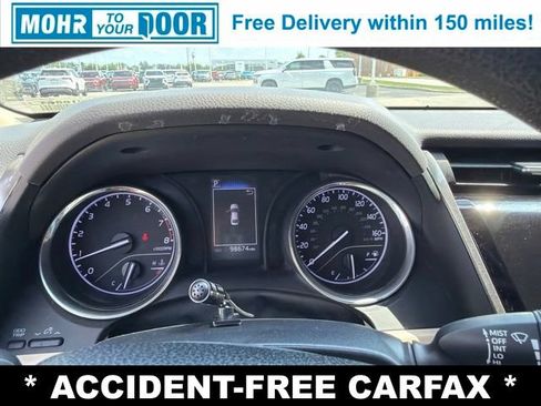 Used 2019 Toyota Camry LE w/ Carpet Mat Package FWD image 17