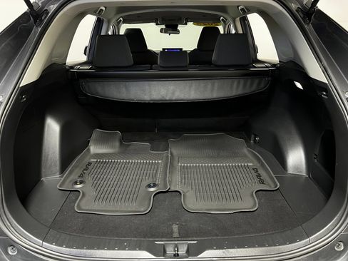 Certified 2025 Toyota RAV4 XLE FWD image 24