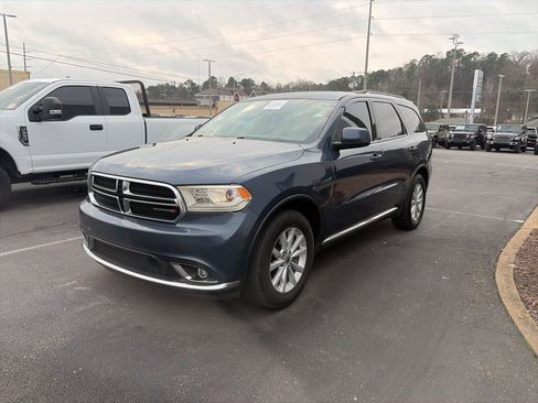 Used 2020 Dodge Durango SXT image 3